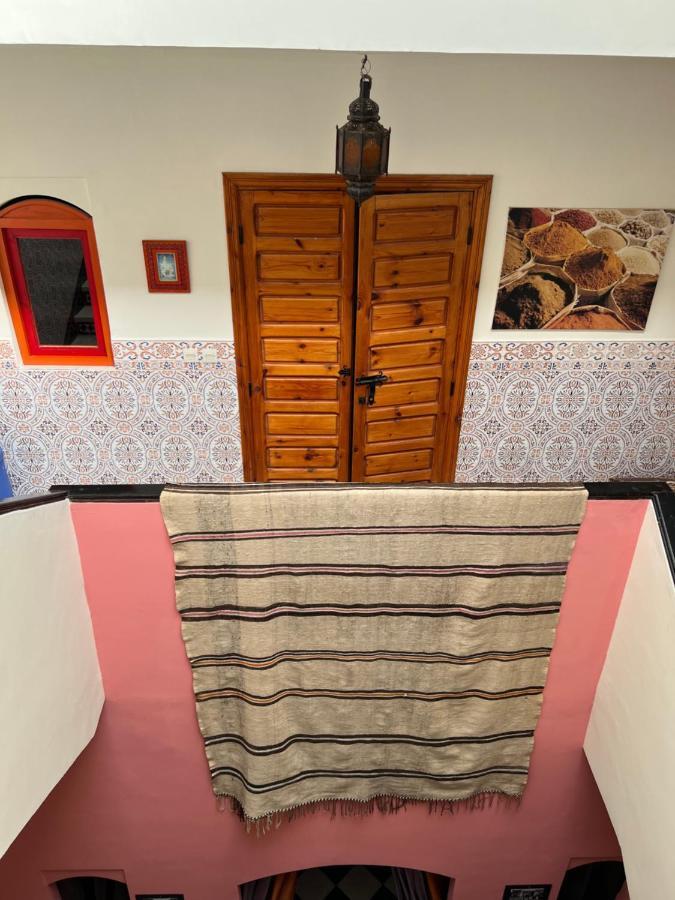 Maison Riad Traditionnel Idealement Situe A Marrakech Марракеш Екстер'єр фото